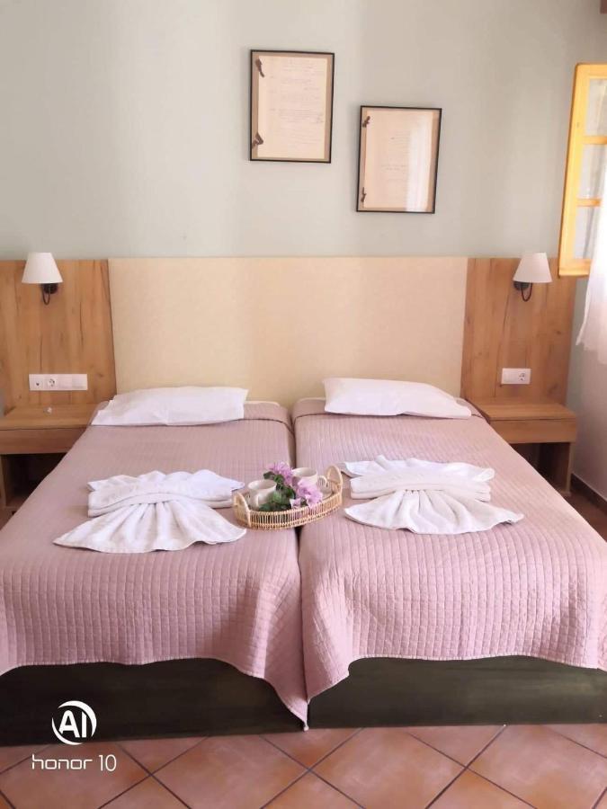 Hill Lofos Hotel คัสซิโอปี ภายนอก รูปภาพ